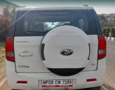 Mahindra TUV300 T6 Plus 2017