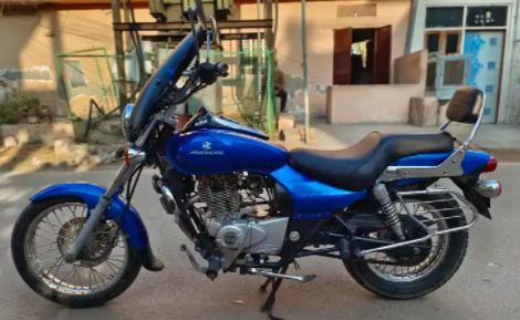 Bajaj Avenger Cruise 220 2015