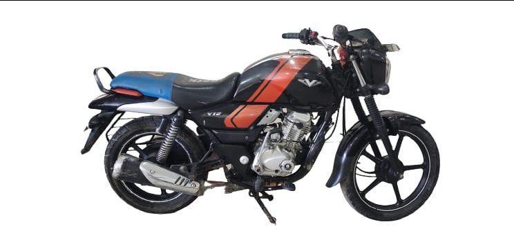 Bajaj V12 125cc 2017