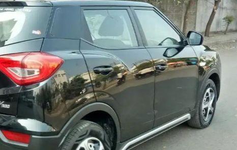 Mahindra XUV300 W8 (O) Petrol BS6 2021