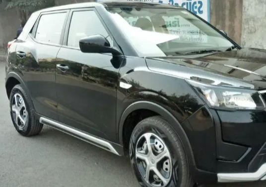 Mahindra XUV300 W8 (O) Petrol BS6 2021