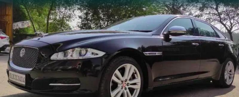 Jaguar XJ 3.0 DIESEL PORTFOLIO 2013