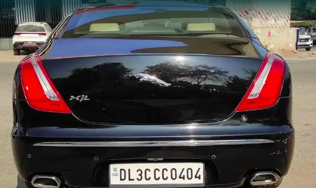 Jaguar XJ 3.0 DIESEL PORTFOLIO 2013