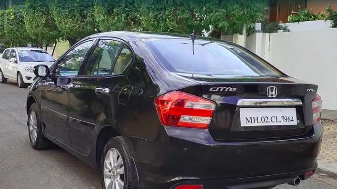 Honda City V i-VTEC 2012