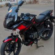 Bajaj Pulsar 220F 2018