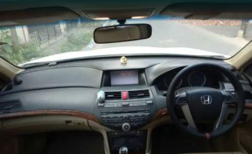 Honda Accord 2.4 i-VTEC MT 2012