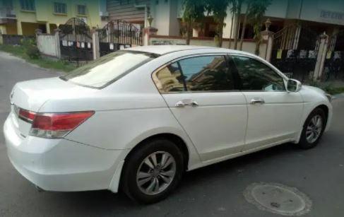Honda Accord 2.4 i-VTEC MT 2012