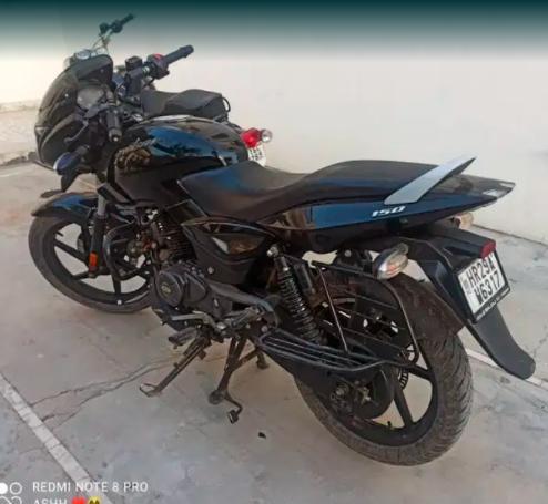 Bajaj Pulsar 150cc ABS FI 2021