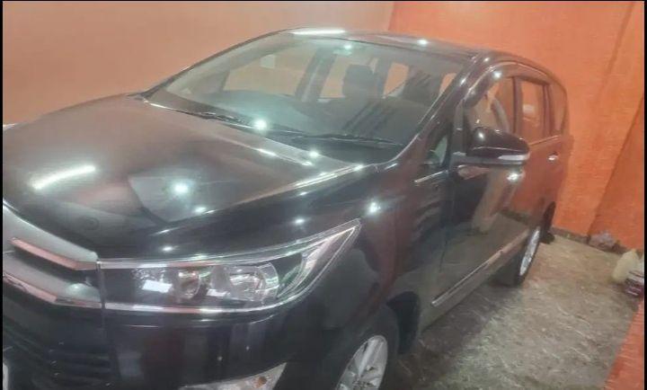 Toyota Innova Crysta 2.8 GX 7 Seater 2016