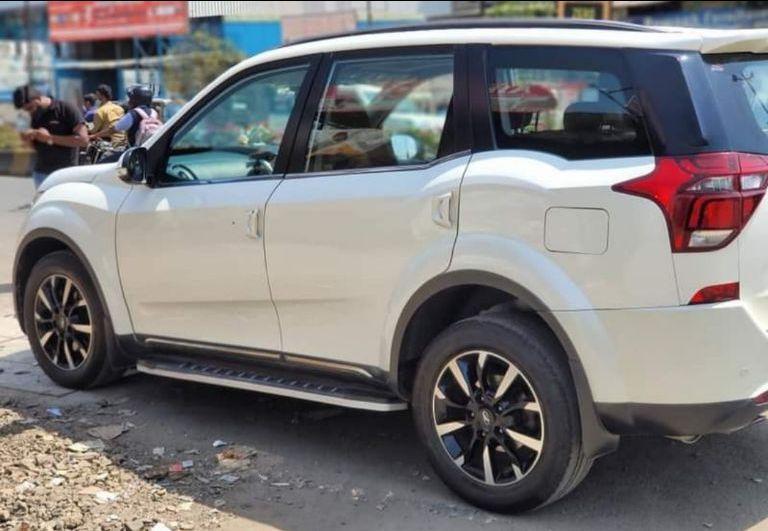 Mahindra XUV500 W11 AT 2018