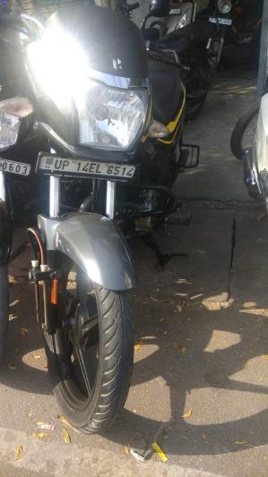 Hero Super Splendor Self Drum Alloy 125cc BS6 2020