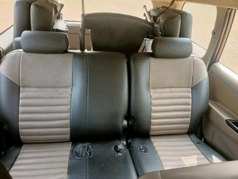 Toyota Innova 2.5 G 2015