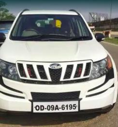 Mahindra XUV500 W6 2014