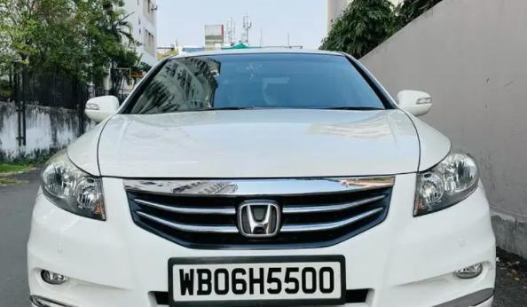 Honda Accord 2.4 AT 2011