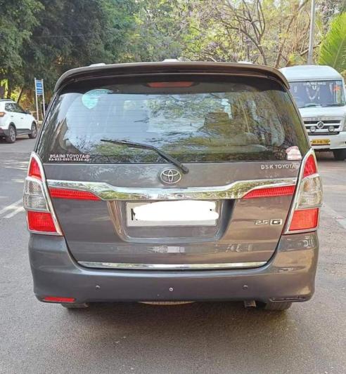 Toyota Innova 2.5 G 2015