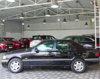 Mercedes-Benz C-Class 200 CGI 2002
