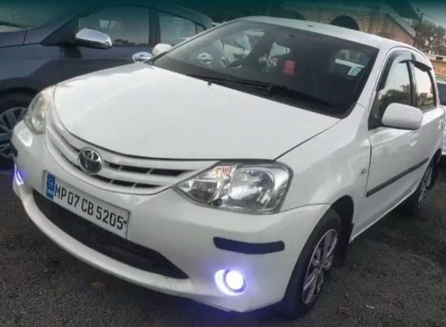 Toyota Etios GD 2013
