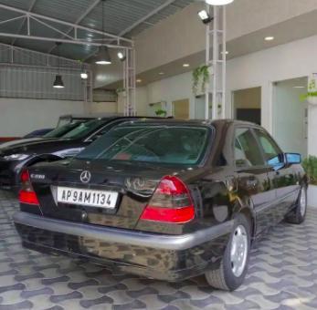 Mercedes-Benz C-Class 200 CGI 2002