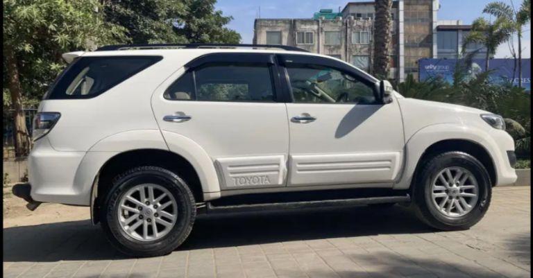 Toyota Fortuner 3.0 4x2 MT 2014