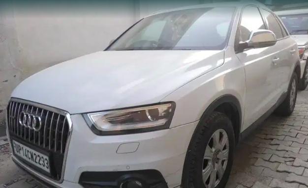 Audi Q3 35 TDI quattro Premium Plus 2015