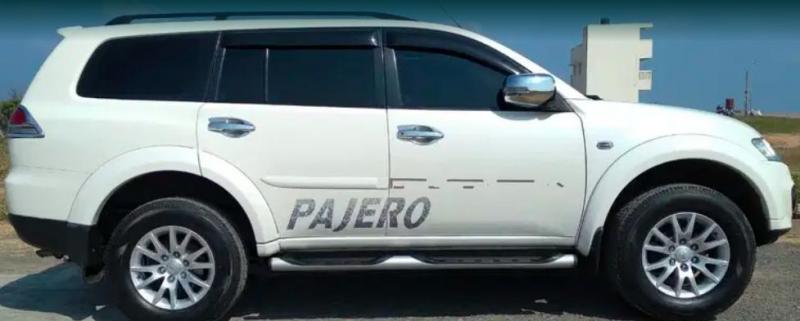 Mitsubishi Pajero Sport 4X2 AT 2015