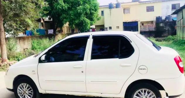 Tata Indigo eCS LX 2013