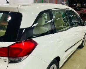 Honda Mobilio S i-DTEC 2016
