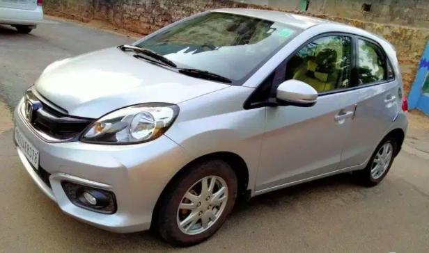 Honda Brio VX (O) MT 2016