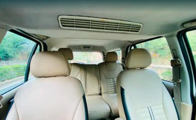 Tata Safari Storme 2.2 VX 4x2 2015