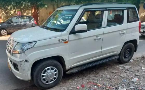 Mahindra TUV300 T6 2016