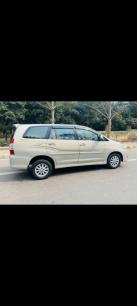 Toyota Innova 2.5 VX 7 STR BS IV 2013