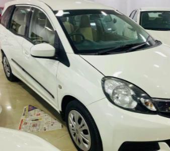 Honda Mobilio S i-DTEC 2016