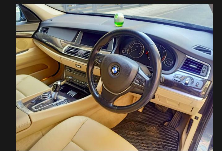 BMW 5 Series GT 530d 2010