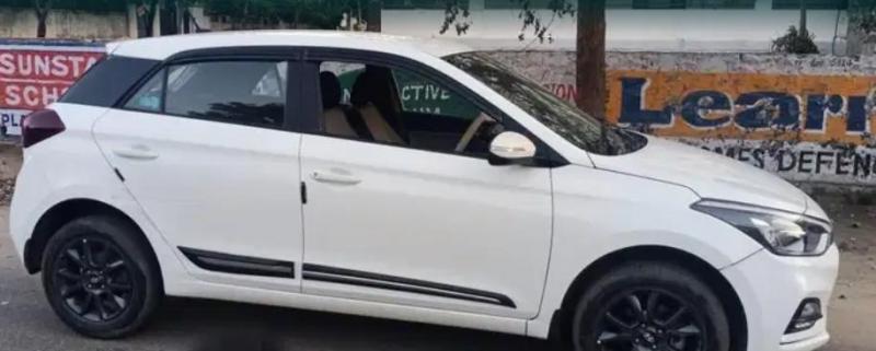 Hyundai i20 Sportz 1.2 MT Petrol 2020