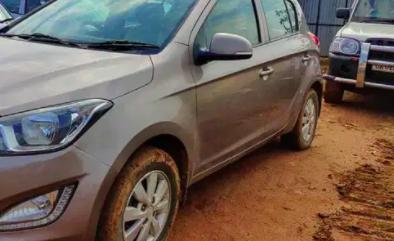 Hyundai i20 Sportz 1.4 CRDi 2015