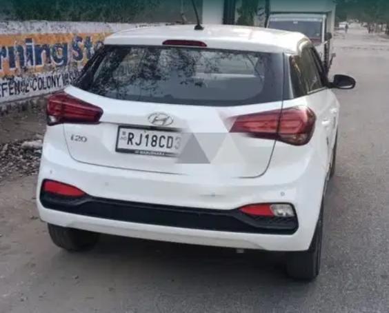 Hyundai i20 Sportz 1.2 MT Petrol 2020