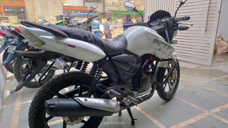 TVS Apache RTR 180cc 2010