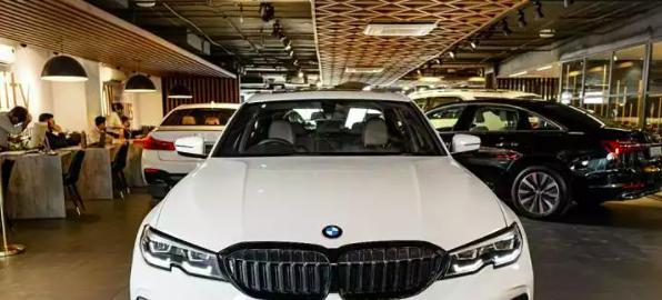 BMW 3 Series 330i M Sport 2020