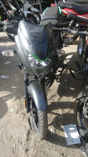 Bajaj Pulsar 125cc Disc BS6 2020