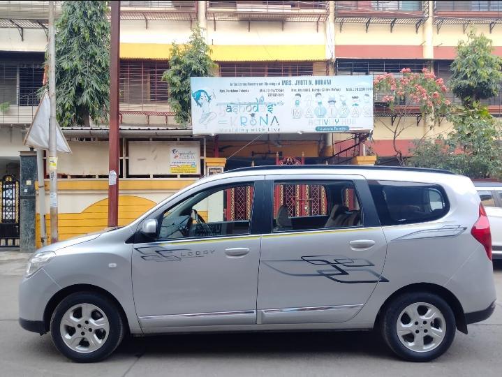 Renault Lodgy 110 PS RXZ 7 STR 2015