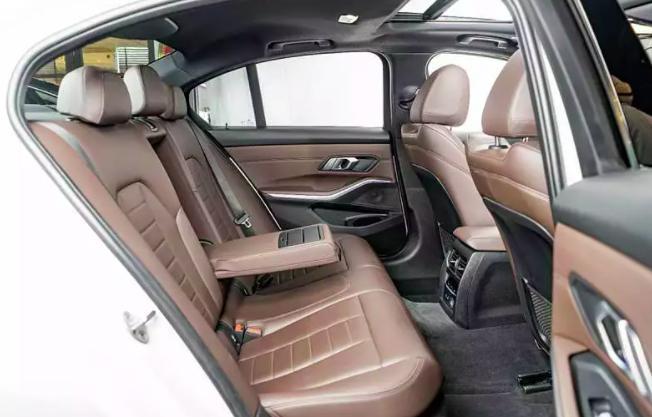 BMW 3 Series 330i M Sport 2020