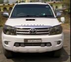 Toyota Fortuner 3.0 4X4 MT 2011