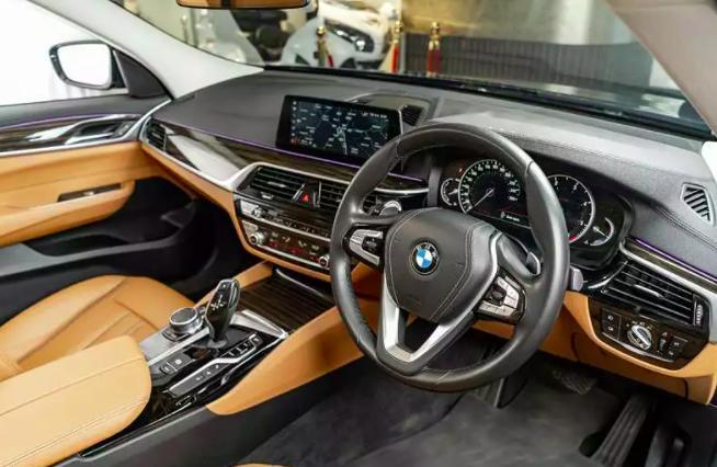 BMW 6 Series GT 620d Luxury Line 2019