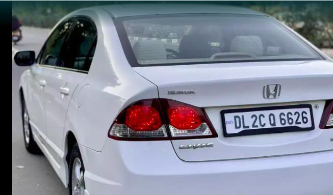 Honda Civic 1.8 S MT 2011