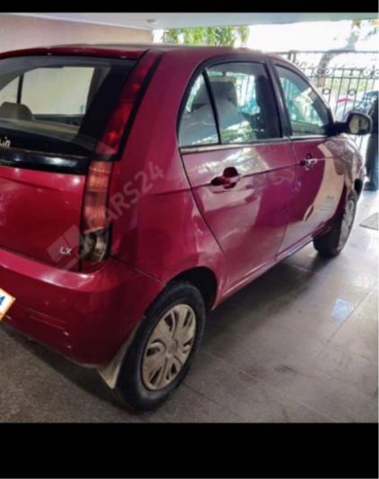 Tata Indica Vista LX Quadrajet 2013