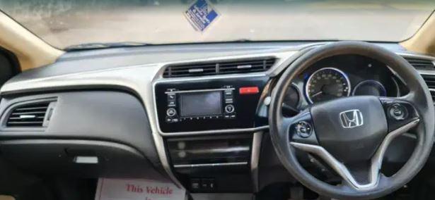 Honda City V i-DTEC 2015