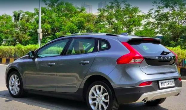Volvo V40 Cross Country D3 Inscription 2017