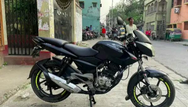 Bajaj Pulsar 135LS 2017
