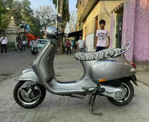 Piaggio Vespa VXL 125cc CBS 2020