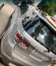 Toyota Fortuner 3.0 4X4 MT 2012